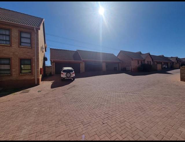 2 BEDROOM APARTMENT FOR SALE IN BROOKLANDS LIFESTYLE ESTATE